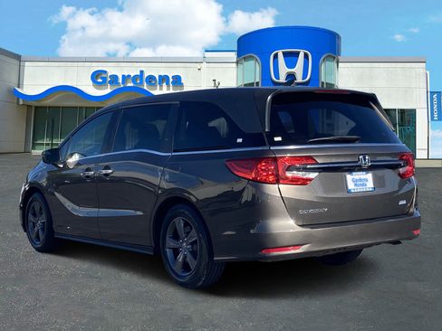 Used 2022 Honda Odyssey EX image 4
