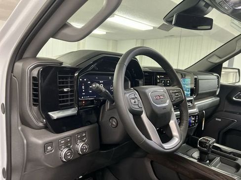 New 2026 GMC Sierra 1500 SLT w/ SLT Premium Plus Package image 10