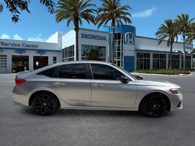 Used 2024 Honda Civic Sport image 9