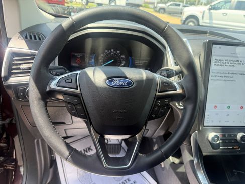 Used 2024 Ford Edge Titanium AWD/4WD image 9