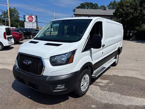 Used 2025 Ford Transit 250 Low Roof w/ Exterior Upgrade Package RWD image 7