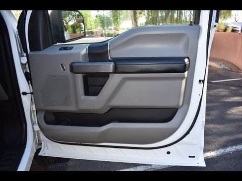 Used 2015 Ford F150 XLT w/ Equipment Group 301A Mid AWD/4WD image 36