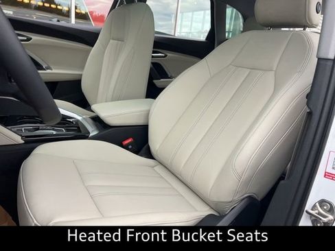 New 2025 Audi Q5 Premium image 18