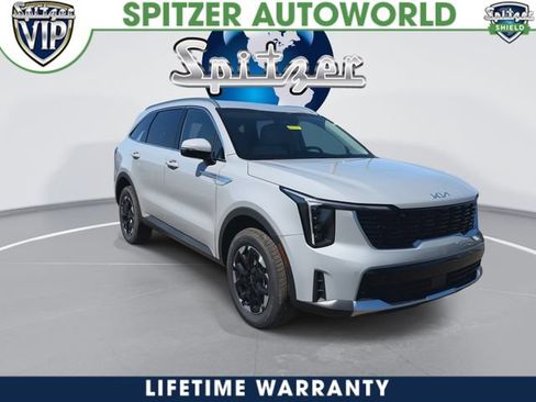 New 2026 Kia Sorento S AWD/4WD image 2