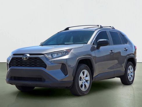 Used 2021 Toyota RAV4 LE w/ Carpet Mat Package (TMS) FWD image 2