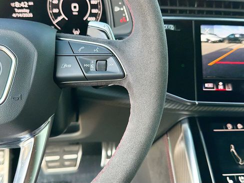 Used 2024 Audi RS Q8 w/ Black Optic Package image 37