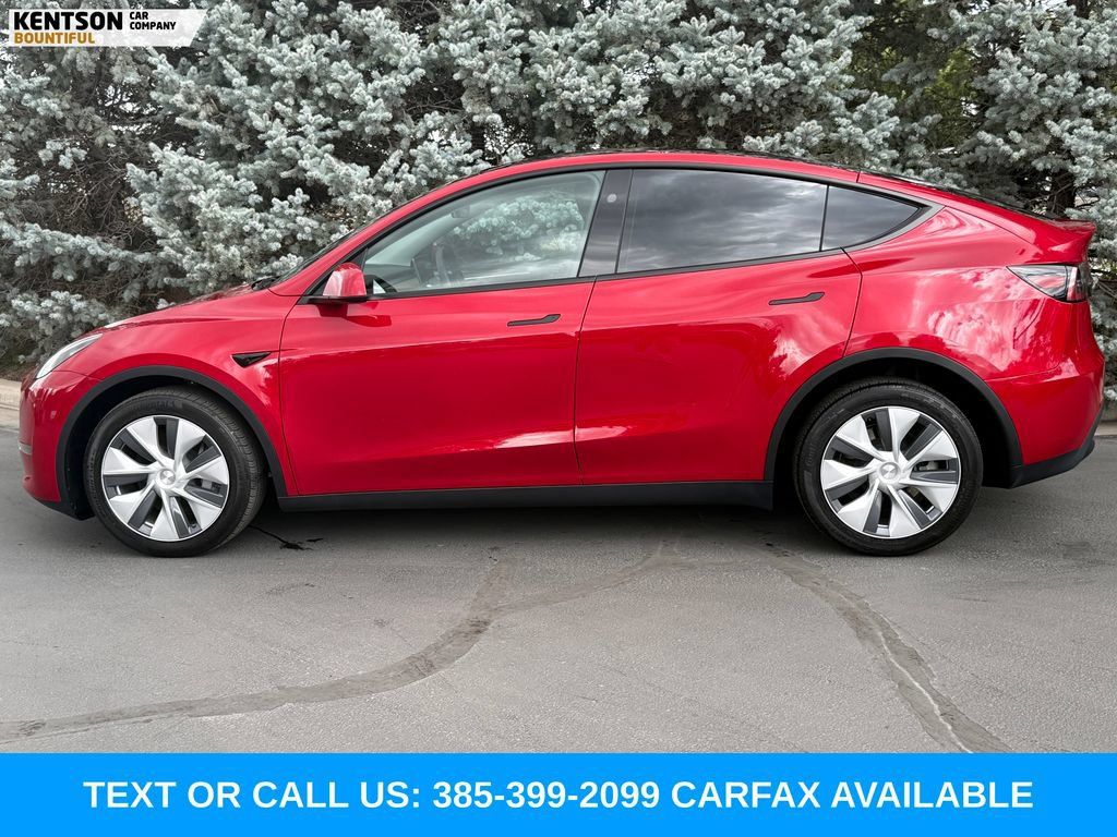 Used 2023 Tesla Model Y Long Range AWD/4WD image 4