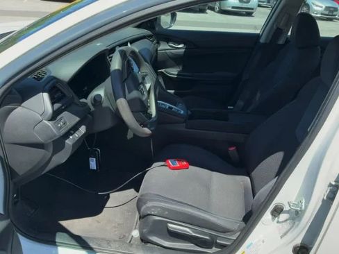 Used 2022 Honda Insight EX image 2