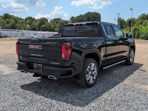 New 2026 GMC Sierra 1500 Denali w/ Denali Reserve Package AWD/4WD image 6