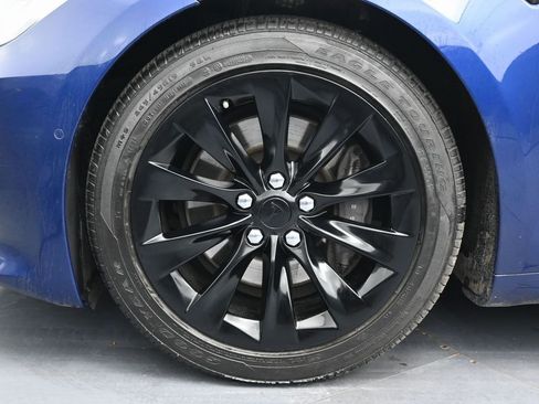 Used 2018 Tesla Model S 75D image 11