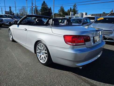 Used 2009 BMW 328i Convertible image 7