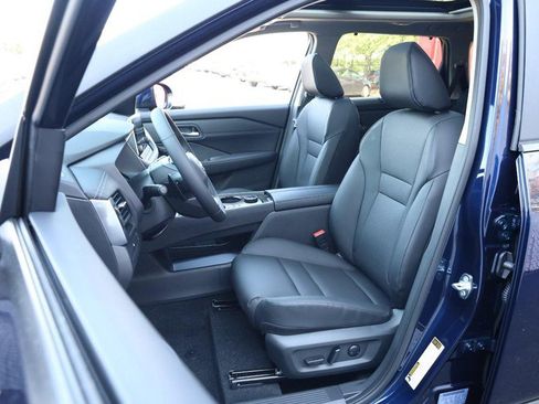 New 2026 Nissan Rogue SV w/ SV Premium Package image 10