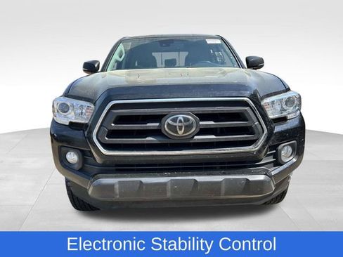 Used 2022 Toyota Tacoma SR5 w/ Technology Package image 7