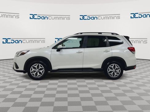 Used 2024 Subaru Forester Premium AWD/4WD image 5