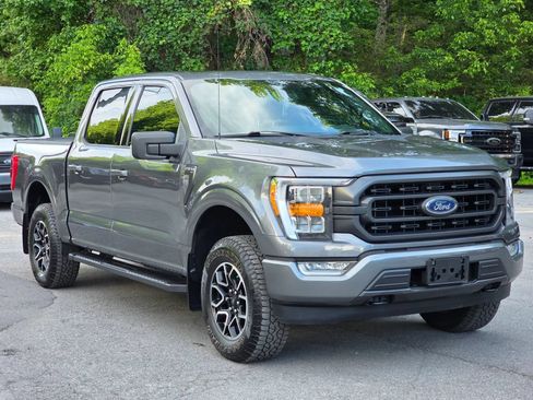 Used 2021 Ford F150 XLT w/ Equipment Group 302A High AWD/4WD image 9