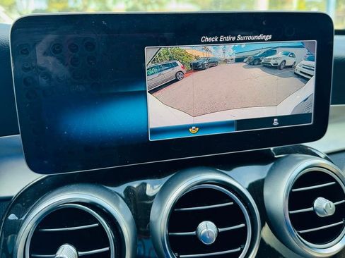 Used 2019 Mercedes-Benz C 300 Sedan image 24