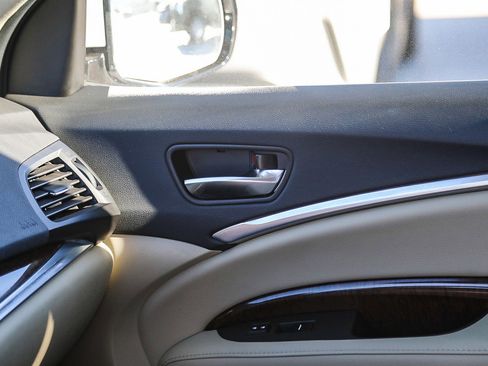 Used 2020 Acura MDX FWD image 21