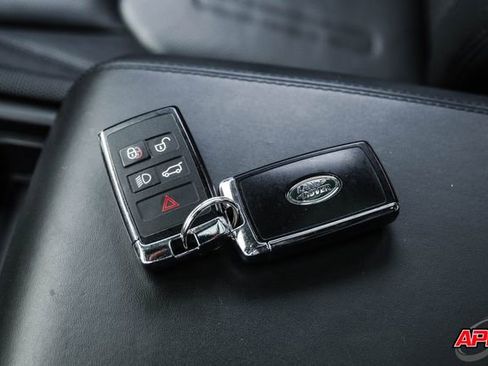 Used 2022 Land Rover Defender 110 X-Dynamic HSE image 88