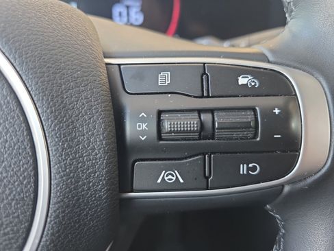 Certified 2023 Kia Sportage EX image 24