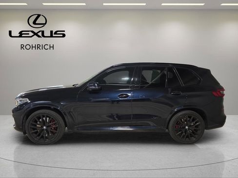 Used 2022 BMW X5 M50i w/ Executive Package image 5