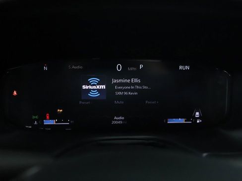 Used 2024 Jeep Compass Limited w/ High Altitude Package image 26