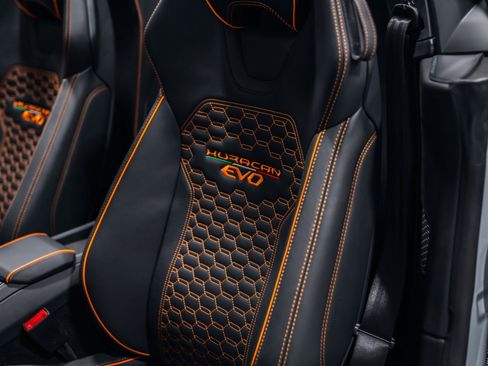 Used 2024 Lamborghini Huracan EVO AWD/4WD image 20