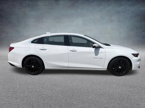 Used 2016 Chevrolet Malibu LT FWD image 5