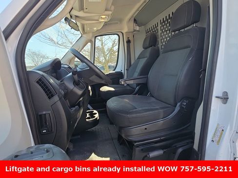 Used 2019 RAM ProMaster 1500 w/ Interior Convenience Group image 10