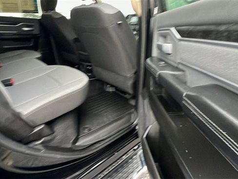 Used 2019 RAM 2500 Big Horn image 18