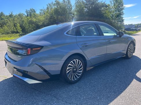 Used 2024 Hyundai Sonata Limited FWD image 5