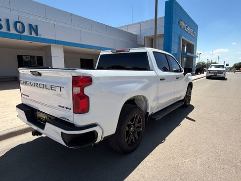 Used 2024 Chevrolet Silverado 1500 Custom w/ LPO, Dark Essentials Package image 5