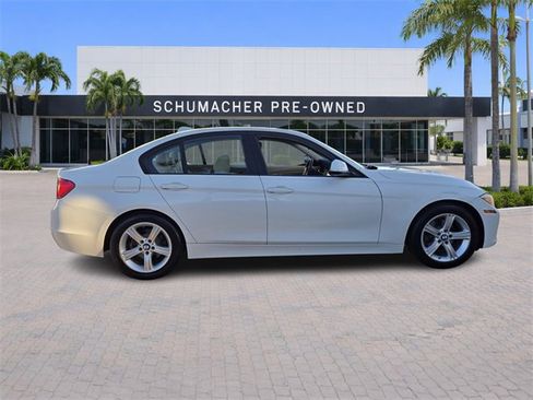 Used 2015 BMW 320i Sedan image 8