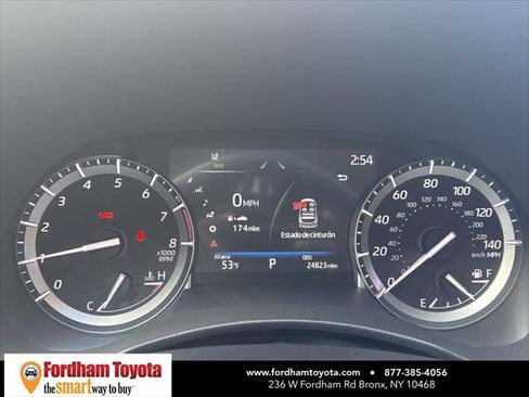 Certified 2022 Toyota Highlander XLE image 29