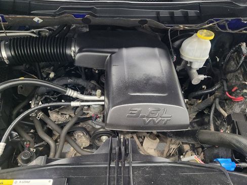 Used 2019 RAM 1500 Express w/ Express Value Package AWD/4WD image 30
