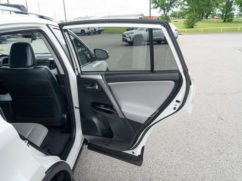 Used 2017 Toyota RAV4 Limited FWD image 15