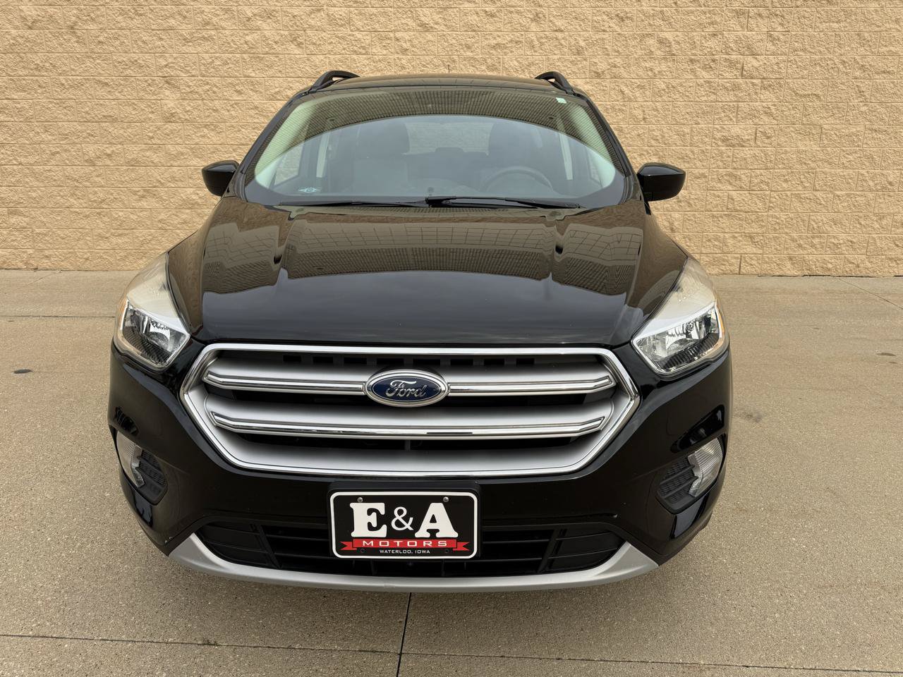 Used 2017 Ford Escape SE AWD/4WD image 9