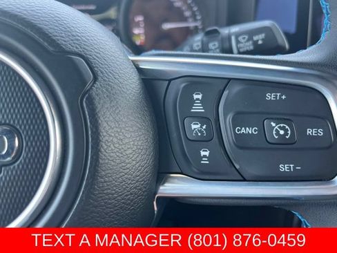 Used 2024 Jeep Wrangler High Altitude AWD/4WD image 29