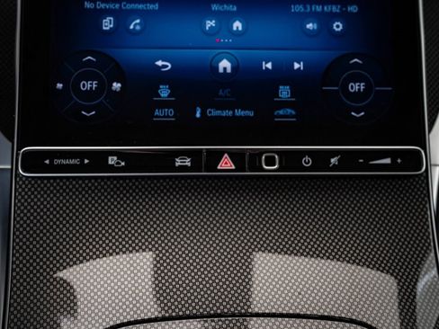 Used 2024 Mercedes-Benz GLC 300 4MATIC w/ AMG Line image 38