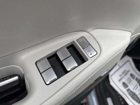 Certified 2025 Lincoln Navigator L Reserve image 20