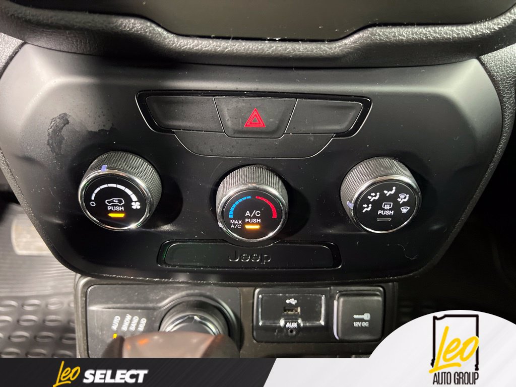 Used 2020 Jeep Renegade Sport w/ UConnect 7.0 Group AWD/4WD image 26