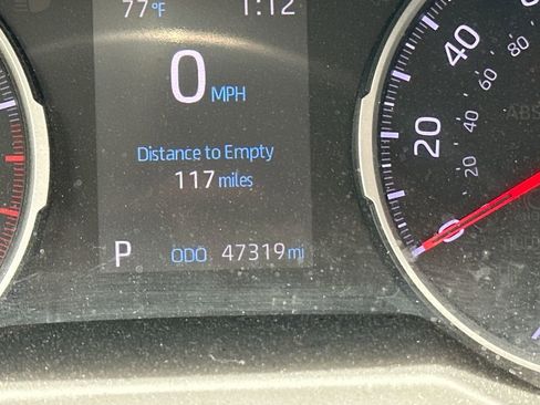 Used 2019 Toyota RAV4 XLE Premium w/ Cold Weather Package AWD/4WD image 11
