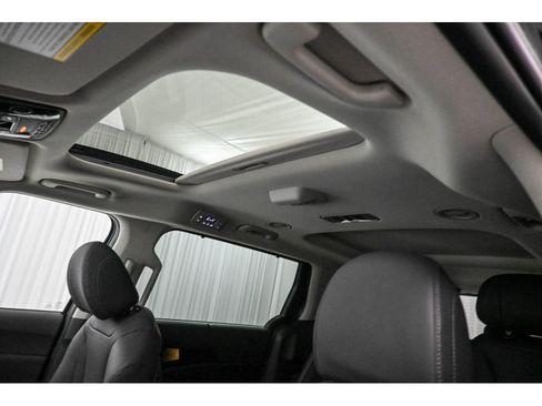 New 2026 Kia Carnival SX Prestige image 22