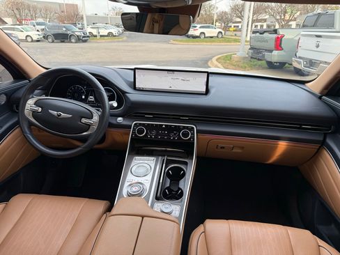 Used 2022 Genesis GV80 2.5T w/ Prestige Package 04 image 15