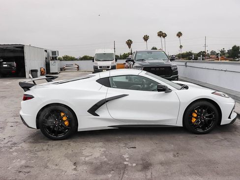 Used 2025 Chevrolet Corvette Stingray Preferred Cpe w/ 2LT RWD image 13