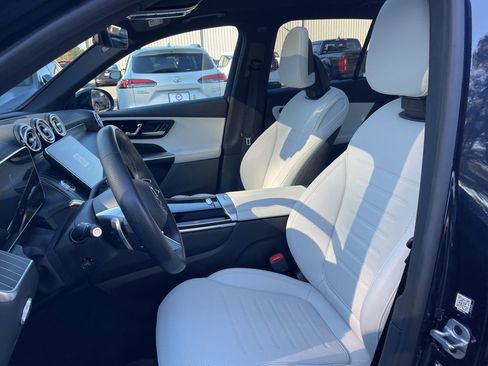 Used 2023 Mercedes-Benz GLC 300 4MATIC image 21