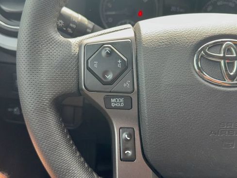 Used 2022 Toyota Tacoma TRD Sport w/ Technology Package RWD image 18