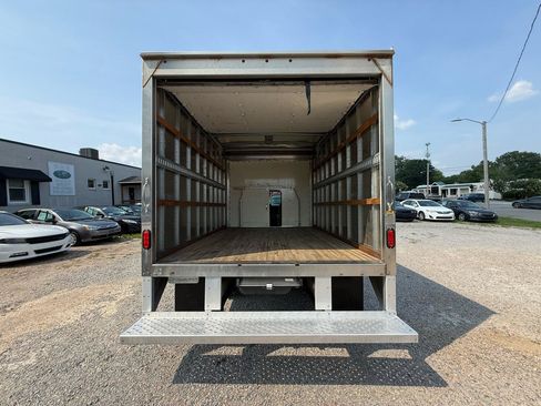Used 2024 Ford E-350 and Econoline 350 Super Duty w/ Power Windows & Locks Group RWD image 8