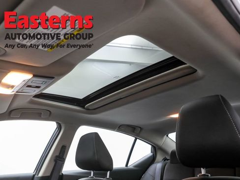 Used 2024 Nissan Altima 2.5 SV w/ SV Premium Package image 33