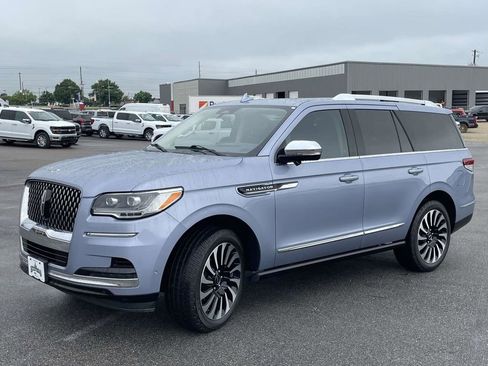 Used 2022 Lincoln Navigator Black Label AWD/4WD image 7