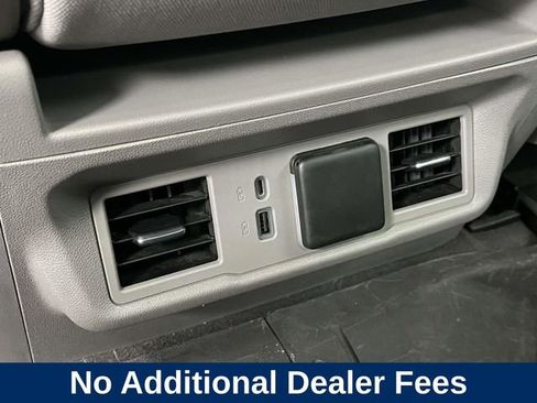 Used 2022 Chevrolet Silverado 1500 LT w/ Protection Package AWD/4WD image 21